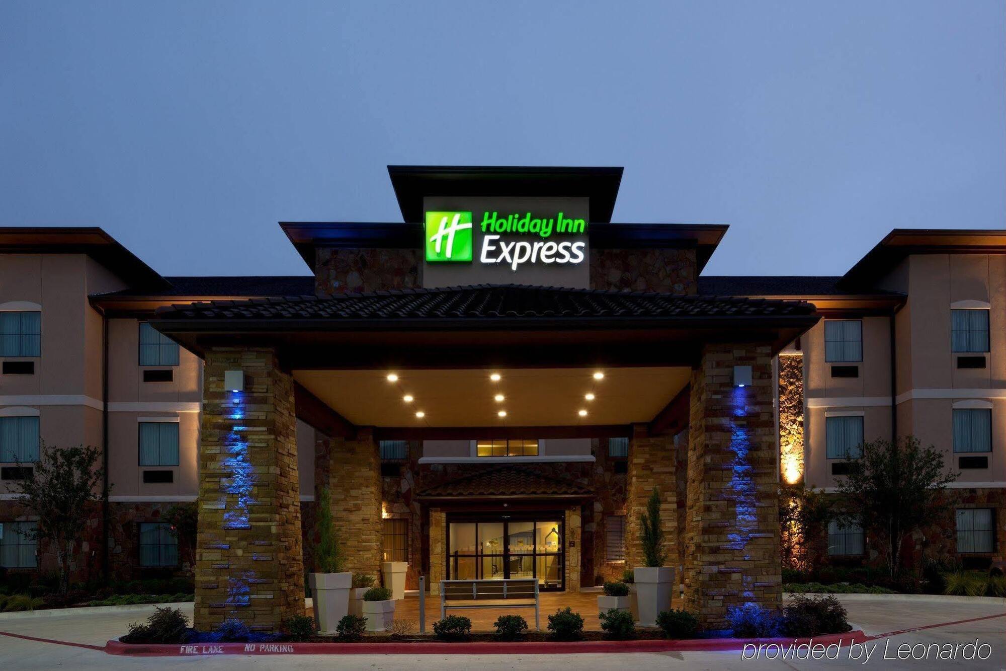 Holiday Inn Express Marble Falls, An Ihg Hotel Exterior foto